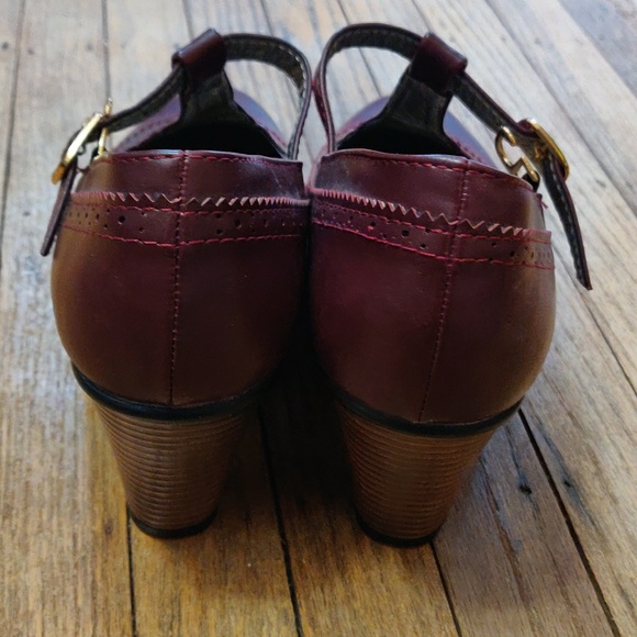 Beautiful fall heels - Picture 4 of 4